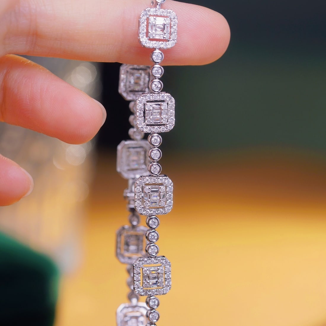 14k Gold 2.45 Ct Natural H Diamond Bracelet - 8