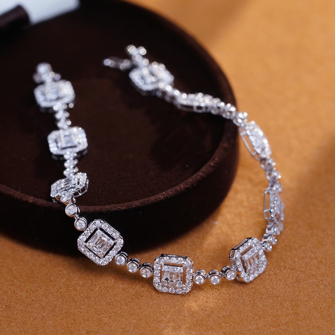 14k Gold 2.45 Ct Natural H Diamond Bracelet - 9