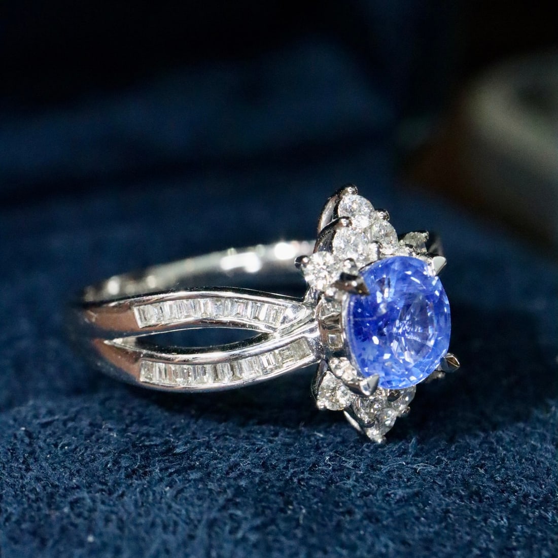 14k Gold 1.53 Ctw Natural Sapphire & Diamond Ring - 3