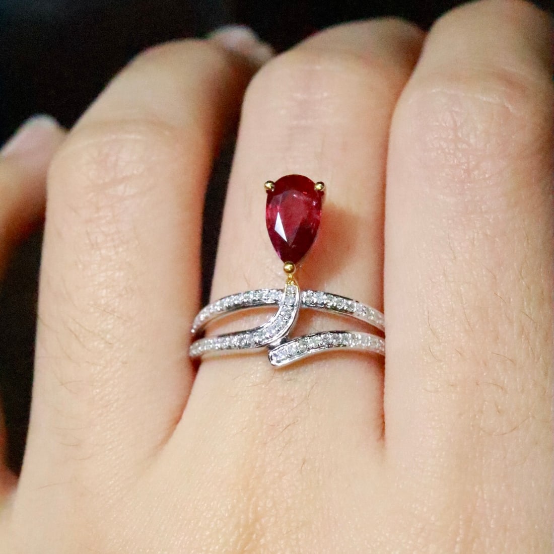 14k Gold 1.69 Ctw Natural Ruby & Diamond Ring - 2