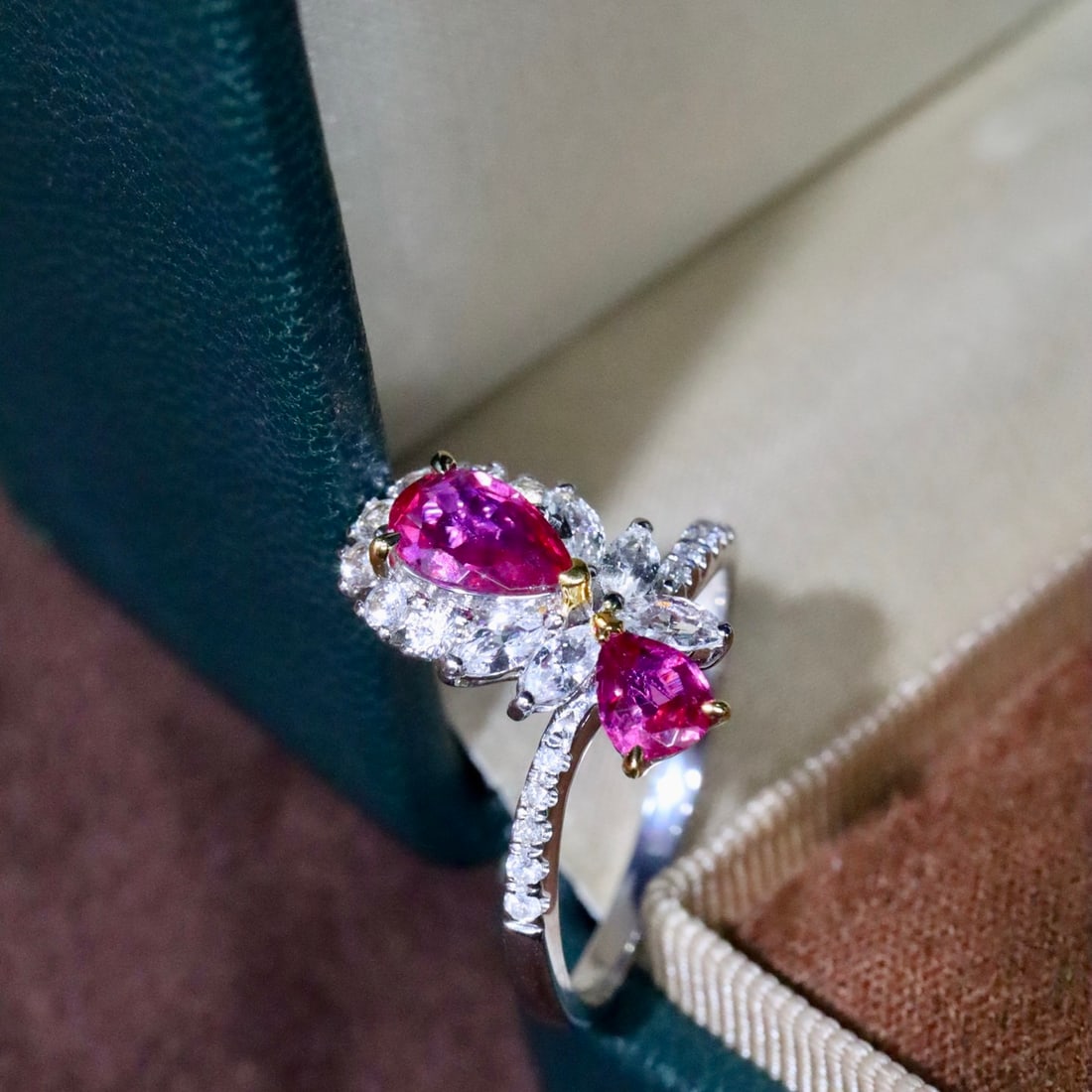 14k Gold 1.15 Ctw Natural Ruby & Diamond Ring - 4