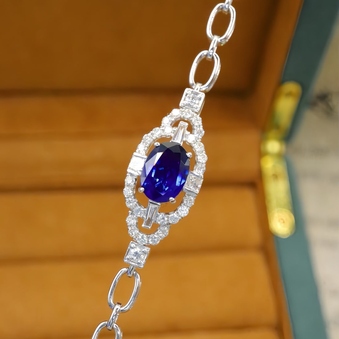 14k Gold 2.90 Ctw Natural Sapphire & Diamond Bracelet - 2