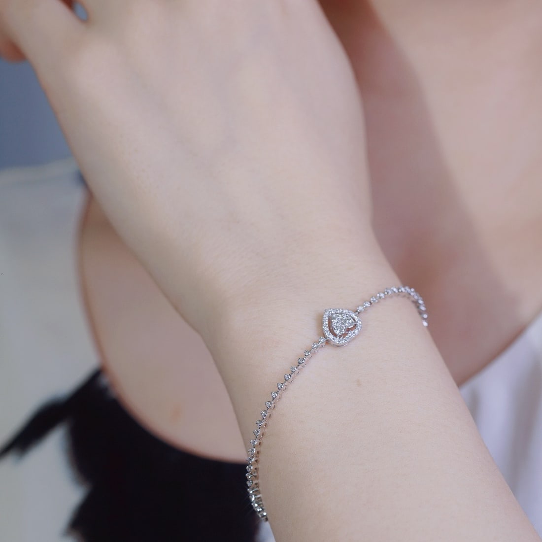 14k Gold 0.75 Ct Natural H Diamond Bracelet - 3