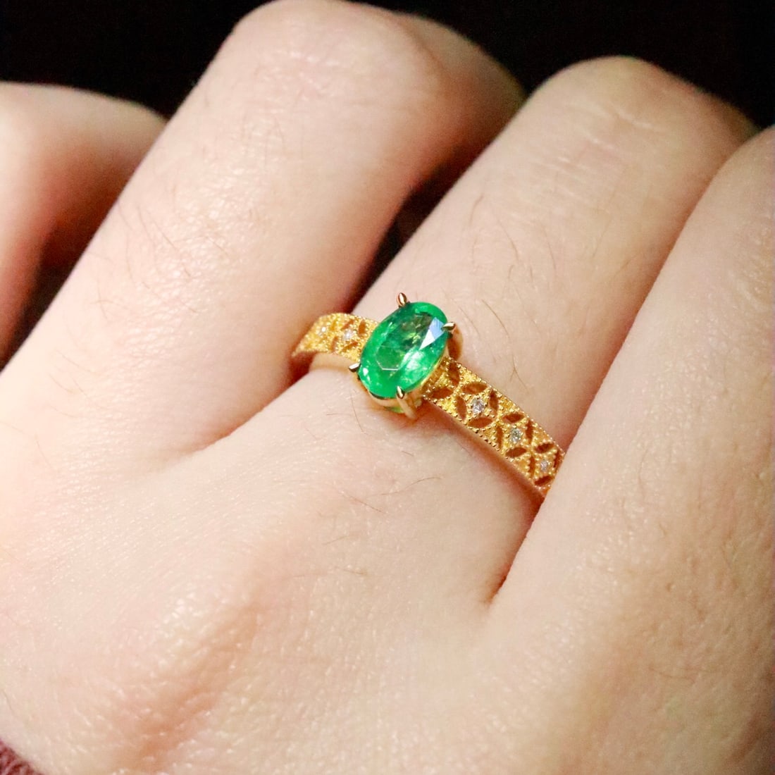 14k Gold 0.52 Ctw Natural Emerald & Diamond Ring - 5