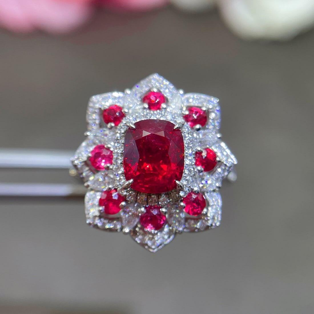 14k Gold 2.80 Ctw Natural Spinel & Diamond Ring/pendant( Without Chain ): Ref:231110421 // gold content:14k gold // ring size:7. 25us // // main gemstone:spinel // shape:cushion // carat weight:2. 01ct // color:red // treatment:natural // // adjacent gemstone 2 : diamond //