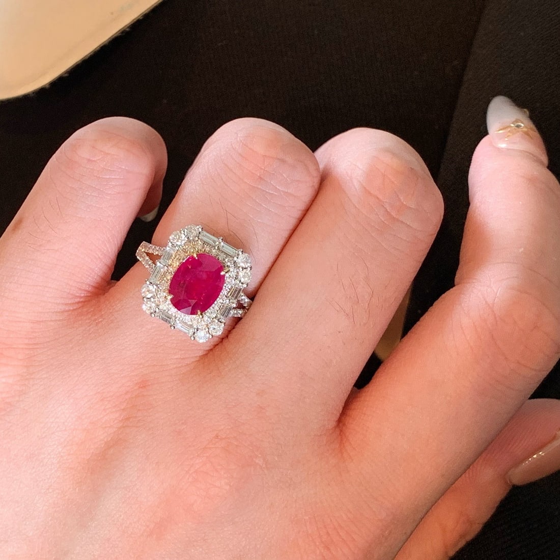 14k Gold 3.10 Ctw Natural Ruby & Diamond Ring - 4