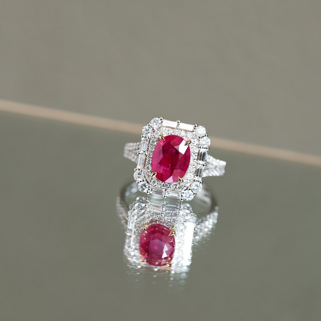 14k Gold 3.10 Ctw Natural Ruby & Diamond Ring - 7