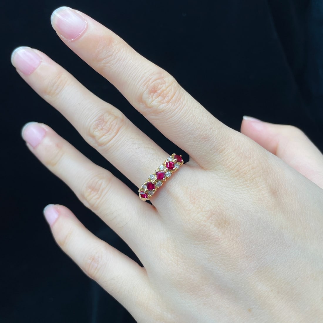 14k Gold 0.96 Ctw Natural Ruby & Diamond Ring - 6