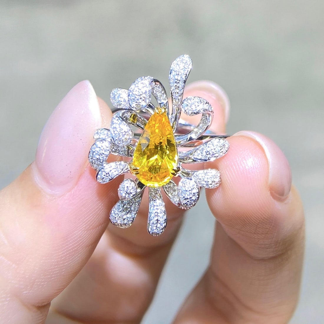 Express Shipping 18k Gold 2.68 Ctw Natural Sapphire & Diamond Ring - 2