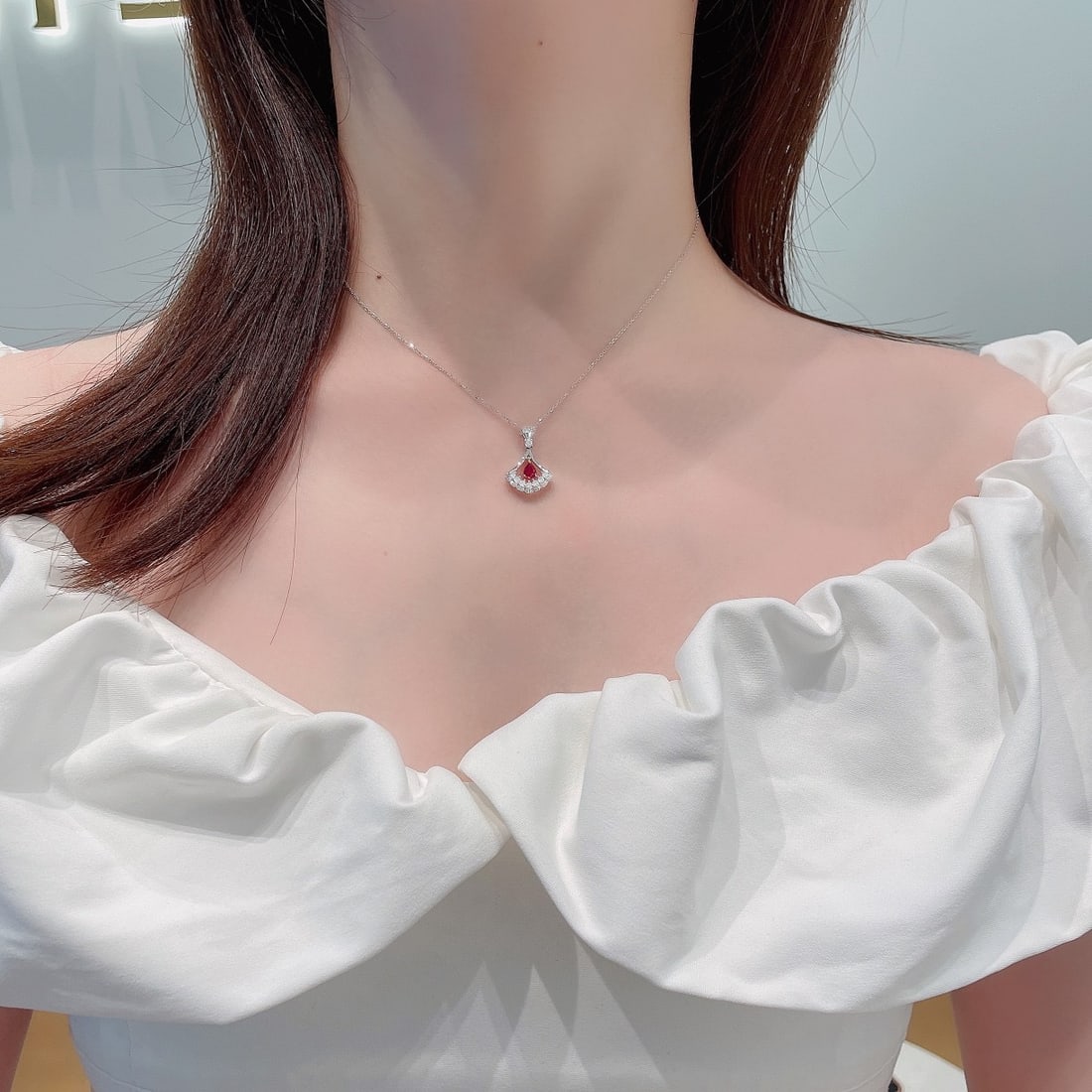 Express Shipping 18k Gold 0.50 Ctw Natural Ruby & Diamond Necklace - 2