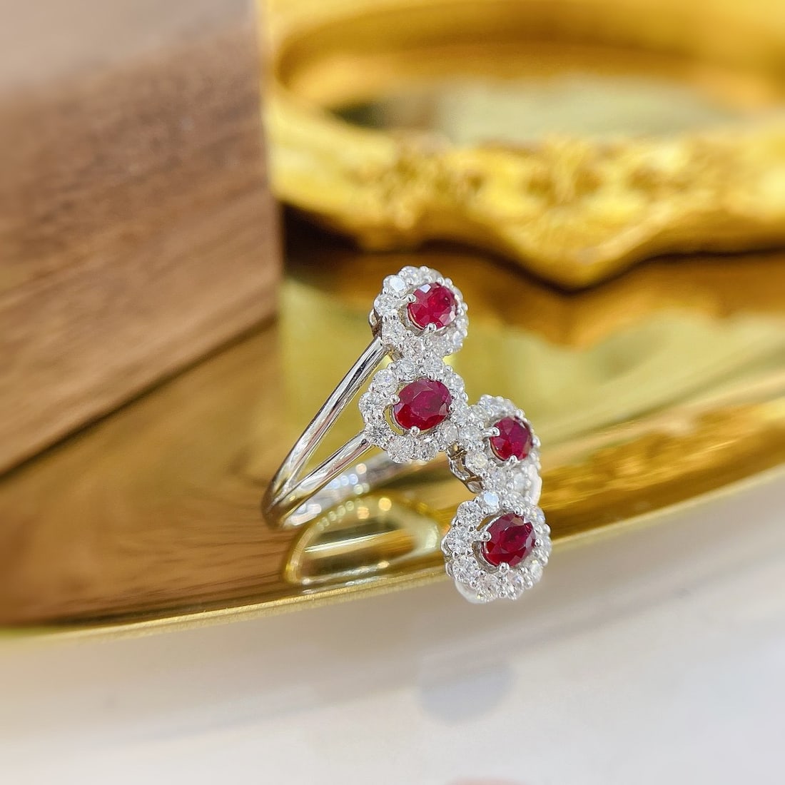 Express Shipping 18k Gold 1.67 Ctw Natural Ruby & Diamond Ring - 4