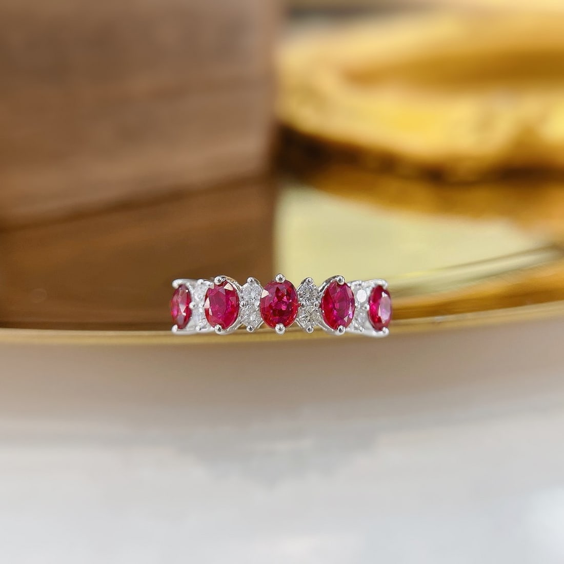 Express Shipping 18k Gold 1.00 Ctw Natural Ruby & Diamond Ring (1 of 4)