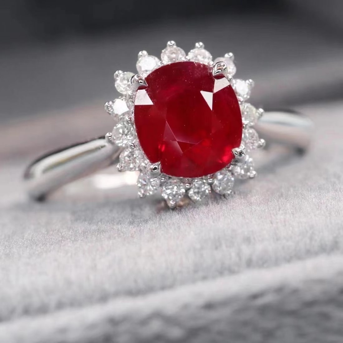 14k White Gold 1.26 Ctw Natural Ruby & Diamond Ring - 5