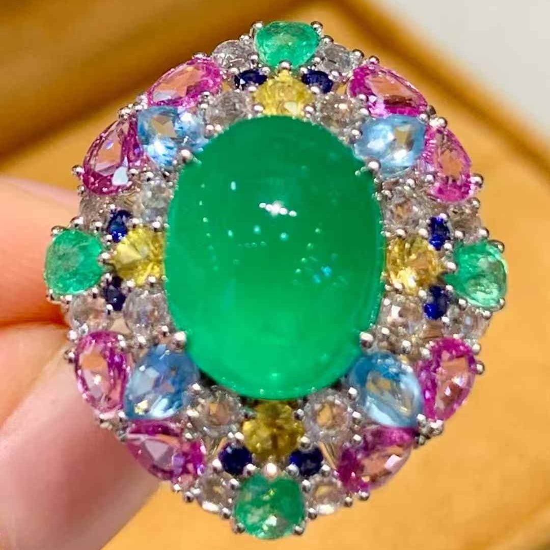 14k Gold 4.02 Ct Natural Emerald & Diamond Ring - 6