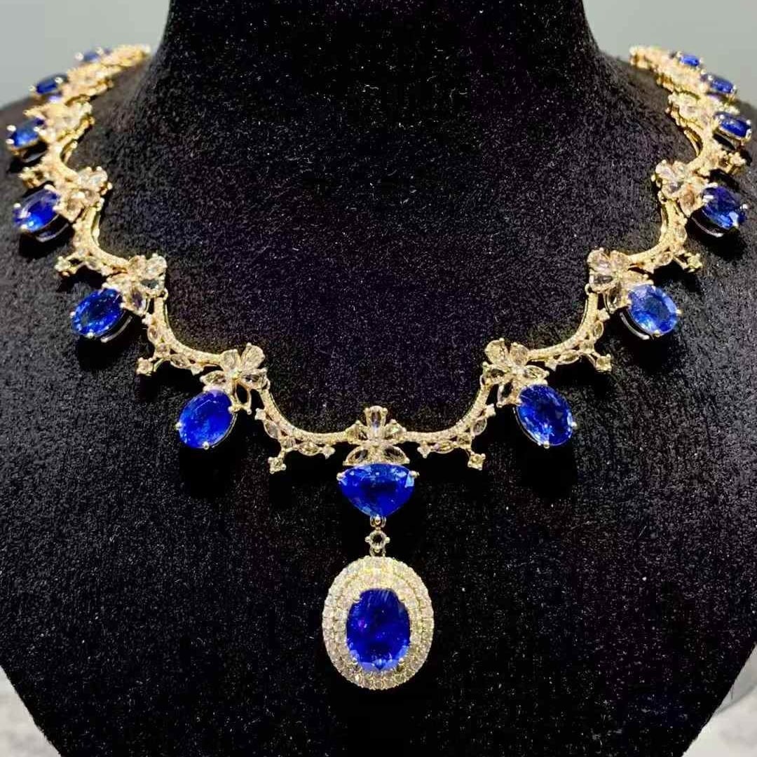 14k Gold 12.5 Ct Natural Sapphire & Diamond Necklace - 2