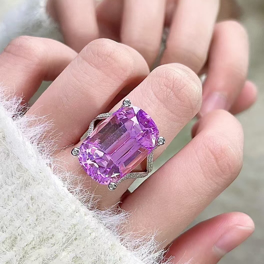 14k Gold 22.9 Ct Natural Kunzite & Diamond Ring - 5