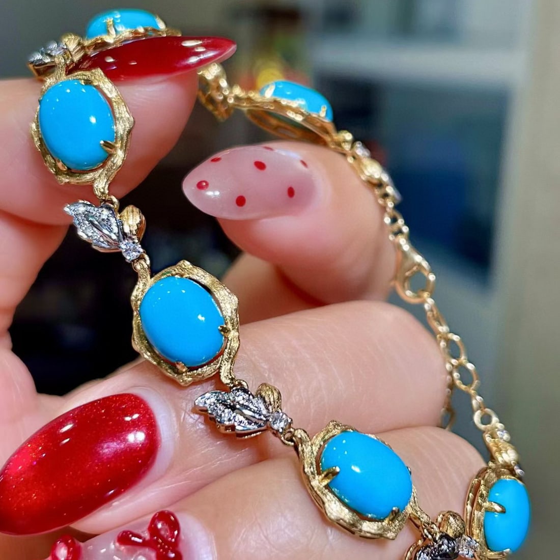 14k Gold 10.64 Ctw Natural Blue Turquoise & Diamond Bracelet - 3