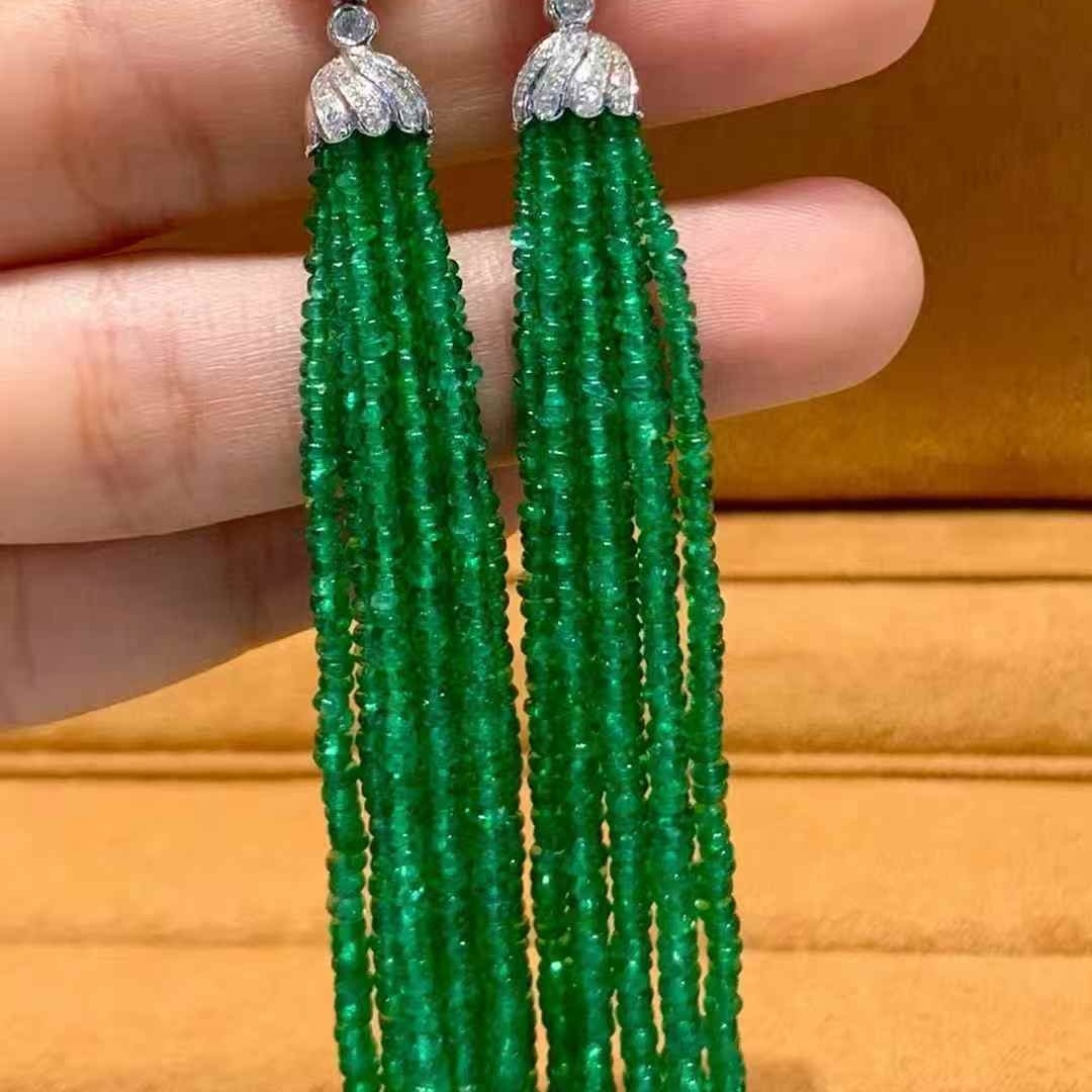 14k Gold 45 Ct Natural Emerald & Diamond Earrings - 4