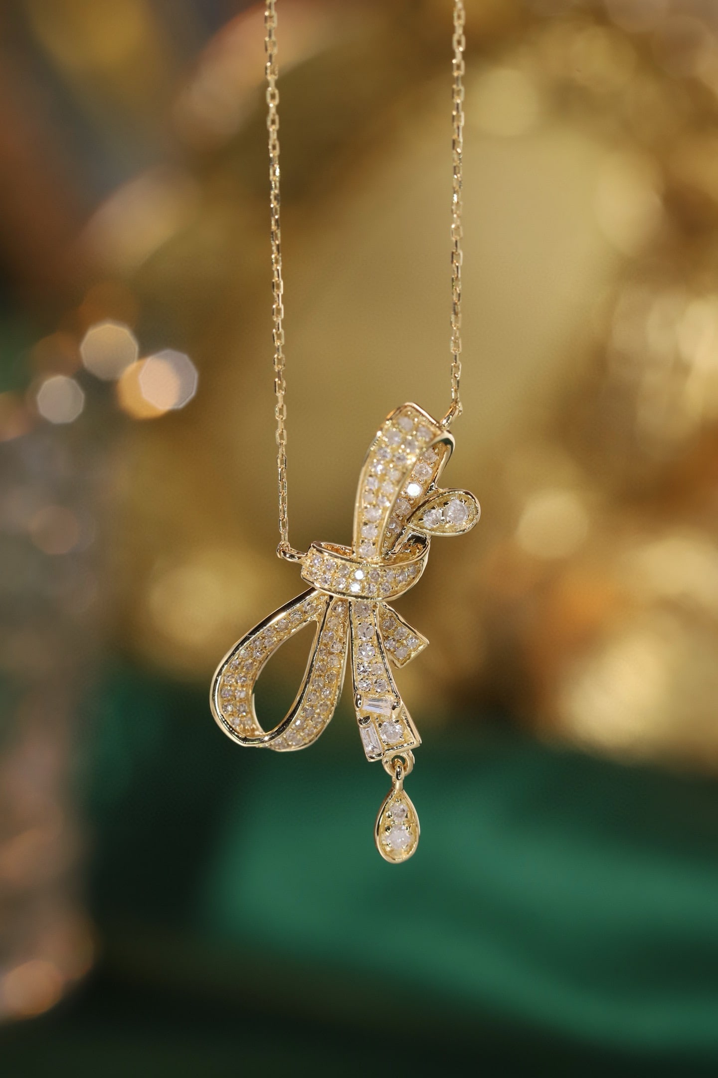 14k Gold 0.3 Ct Natural H Diamond Necklace (1 of 9)