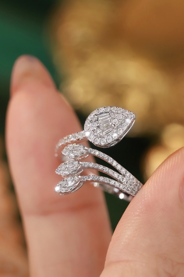 14k Gold 0.5 Ct Natural H Diamond Ring - 4