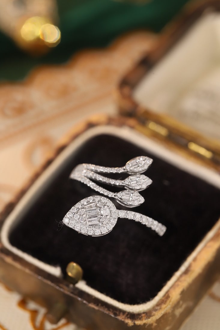 14k Gold 0.5 Ct Natural H Diamond Ring - 8