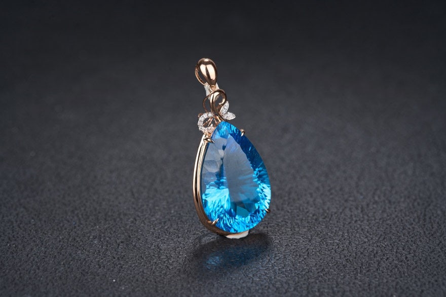 14k Gold 26.79 Ct Natural Topaz & Diamond Pendant( Without Chain ) - 2