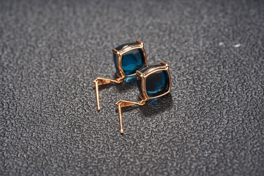 14k Gold 15 Ct Natural Topaz Earrings - 2