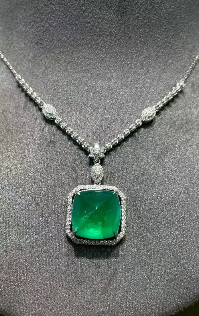 14k Gold 8.95 Ctw Natural Emerald & Diamond Necklace - 3