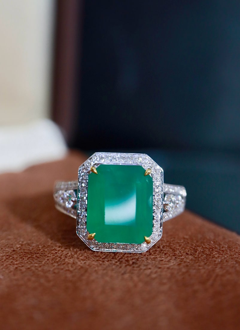 14k Gold 4.16 Ctw Natural Emerald & Diamond Ring - 5