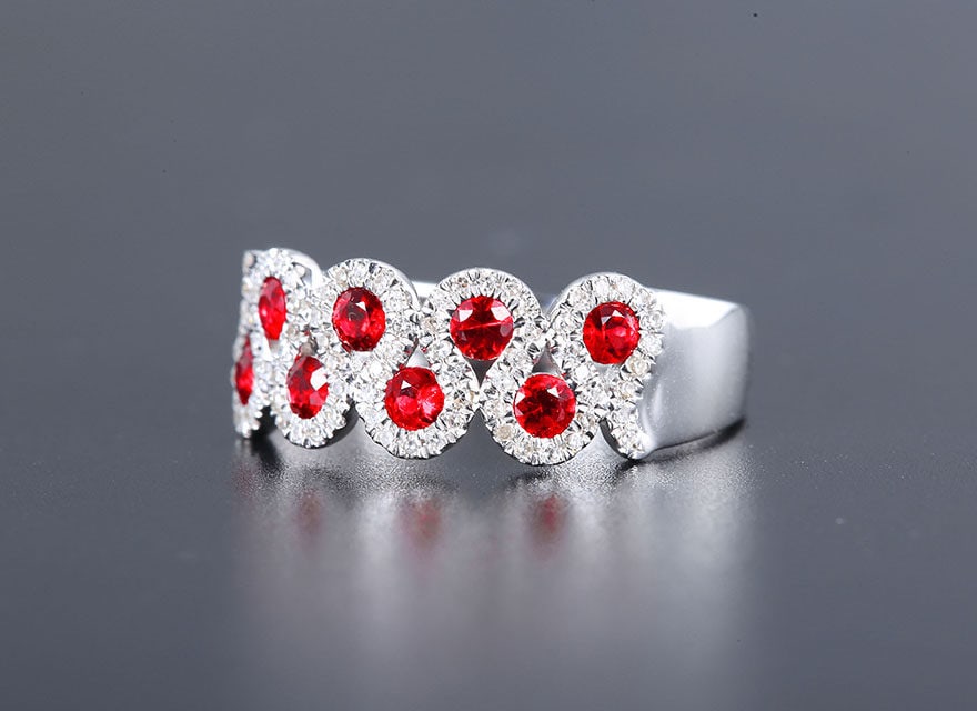 14k Gold 0.78 Ctw Natural Ruby & Diamond Ring - 2