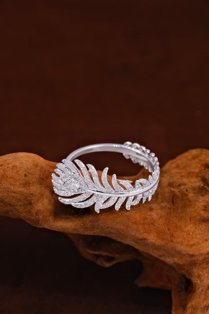 14k Gold 0.45 Ct Natural H Diamond Ring: Ref:231111124 // gold content:14k gold // ring size:7. 25us // // main gemstone:diamond // shape:round // carat weight:0. 45ct // clarity grade:vs-si // color:h // treatment:natural // cut grade:g