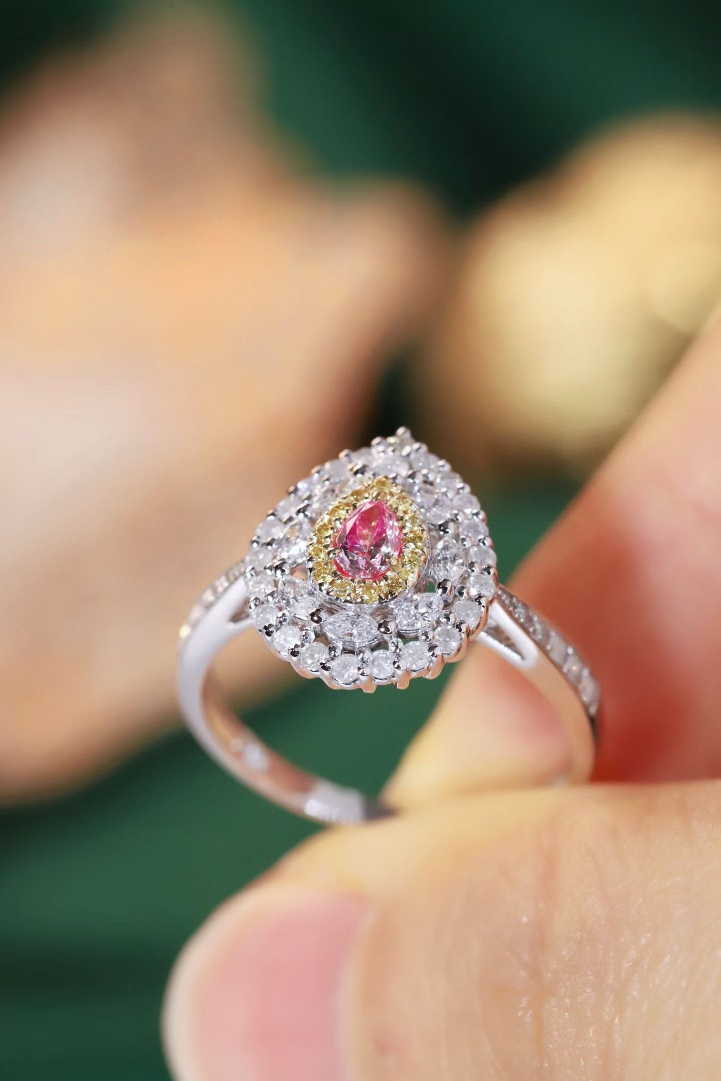 14k Gold 0.78 Ctw Natural Pink Diamond & Diamond Ring - 2