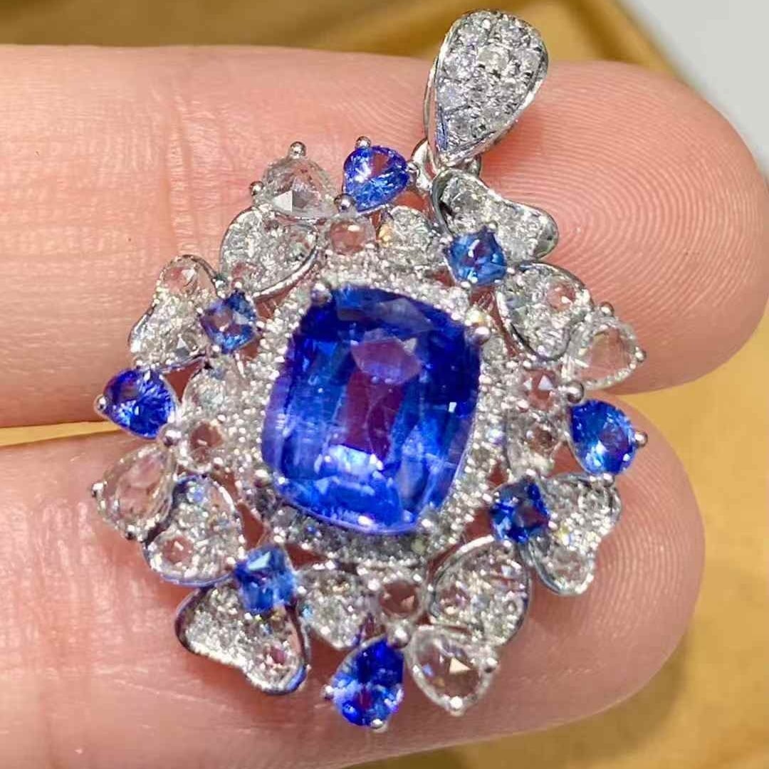 14k Gold 2.3 Ct Natural Sapphire & Diamond Pendant( Without Chain ) - 3