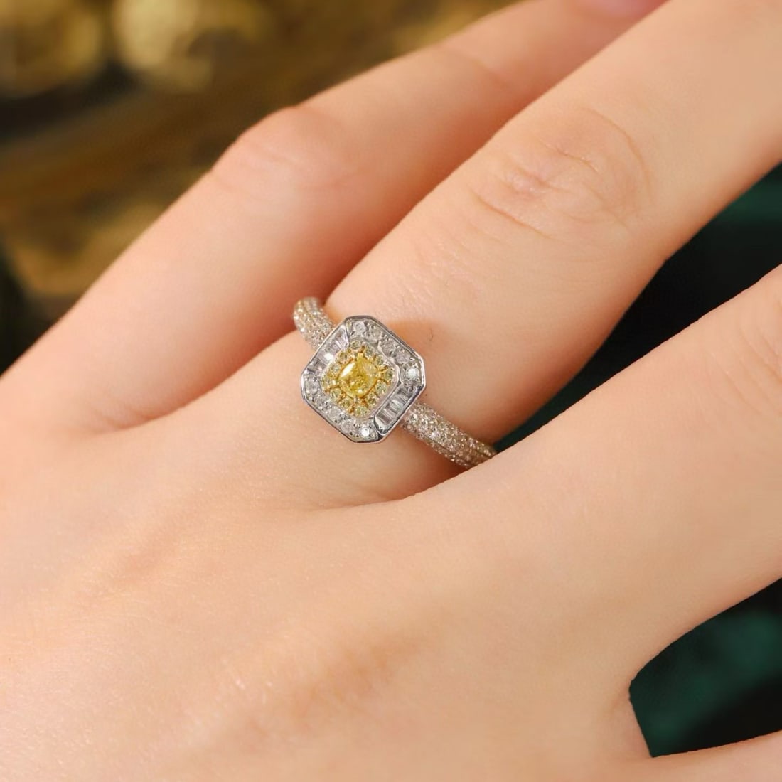 14k Gold 0.30 Ct Natural Color Diamond Ring - 2