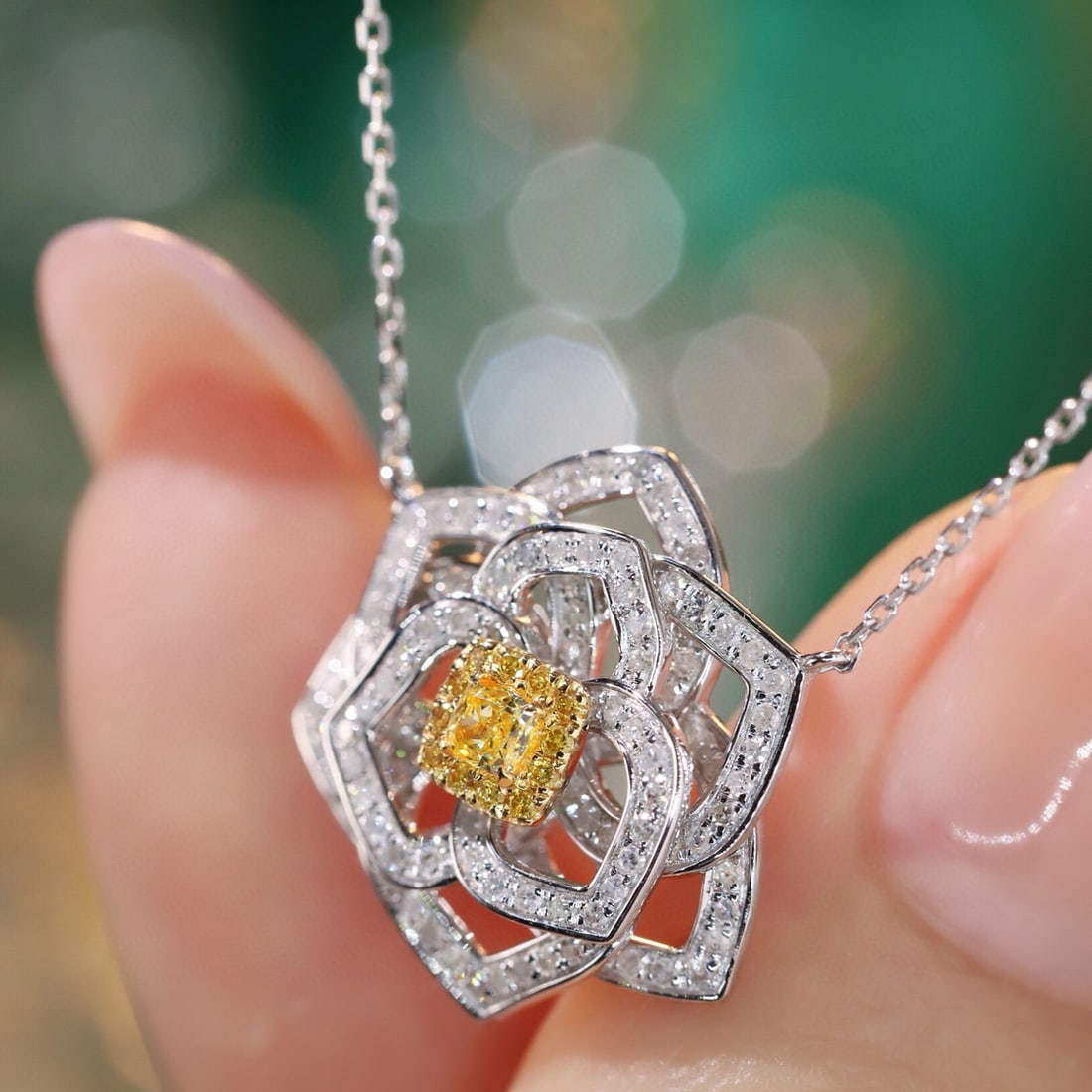 14k Gold 0.65 Ctw Natural Yellow Diamond & Diamond Necklace - 5