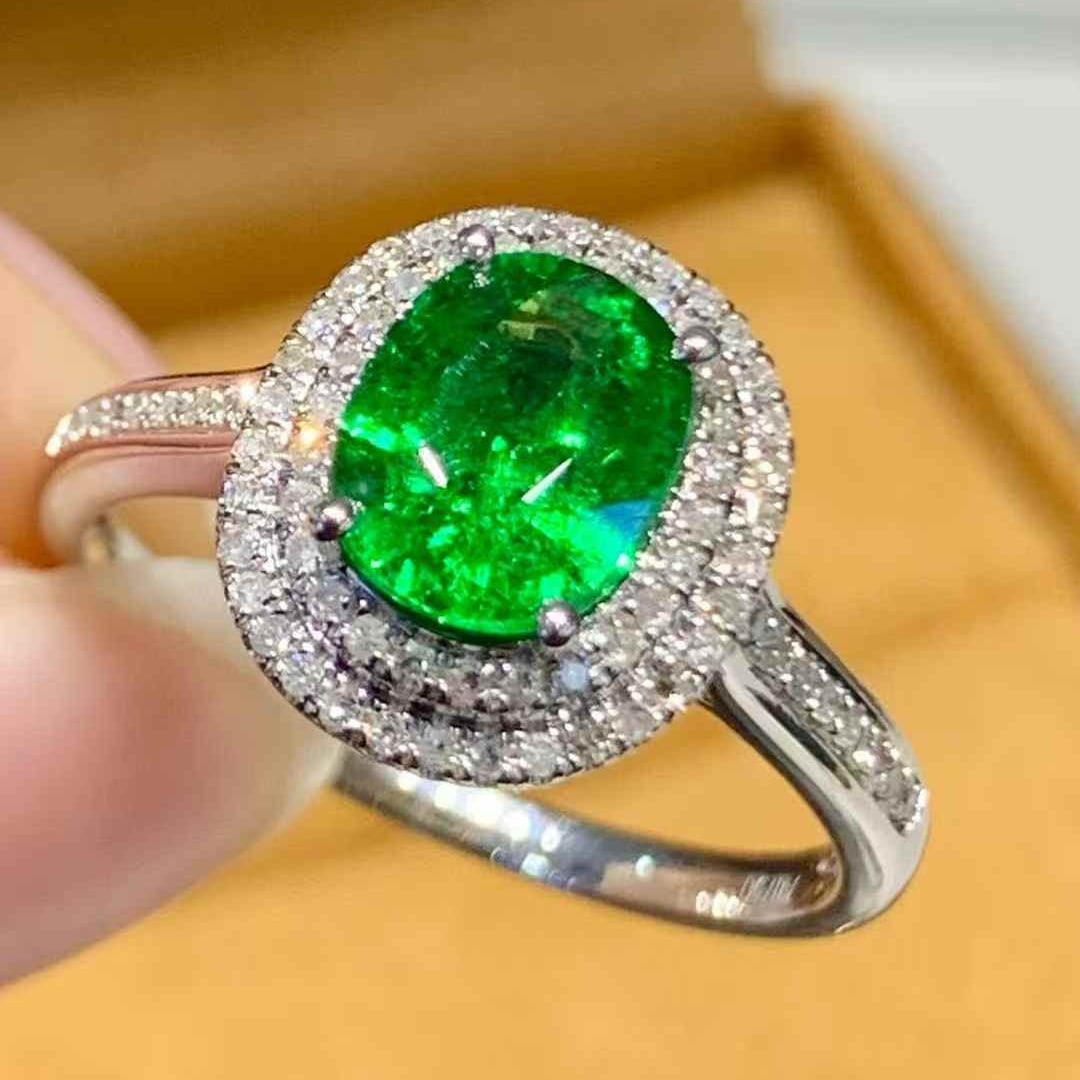 14k Gold 1.55 Ct Vivid Green Natural Tsavorite & Diamond Ring - 4