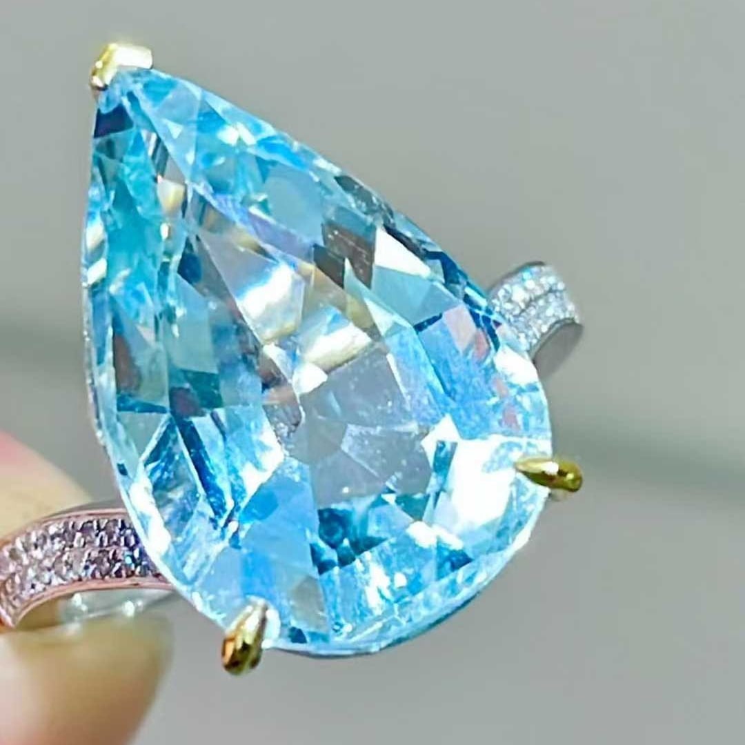 14k Gold 8.85 Ct Natural Aquamarine & Diamond Ring - 4
