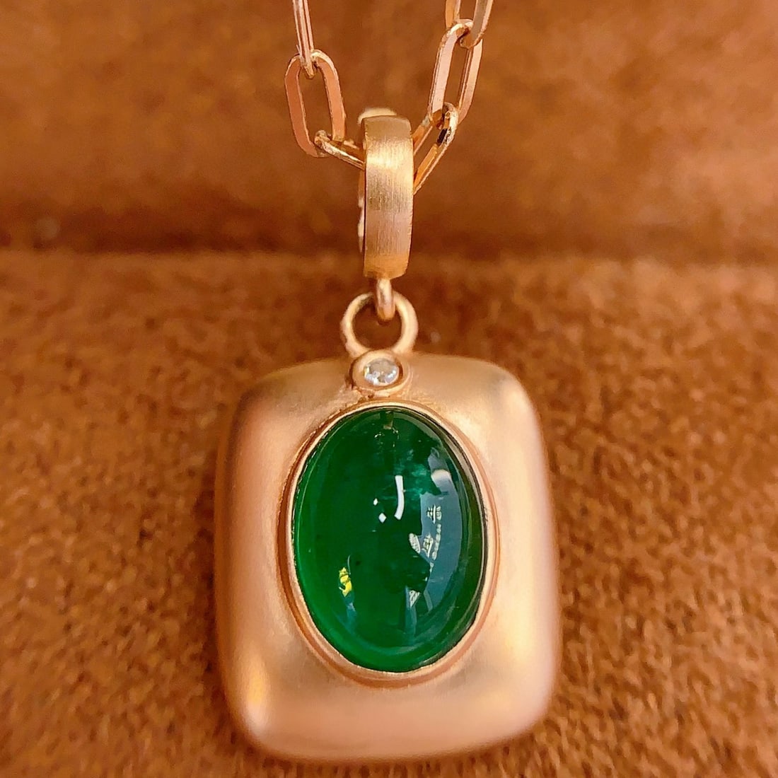 14k Gold 1 Ct Vivid Green Natural Emerald & Diamond Pendant( Without Chain ) - 5