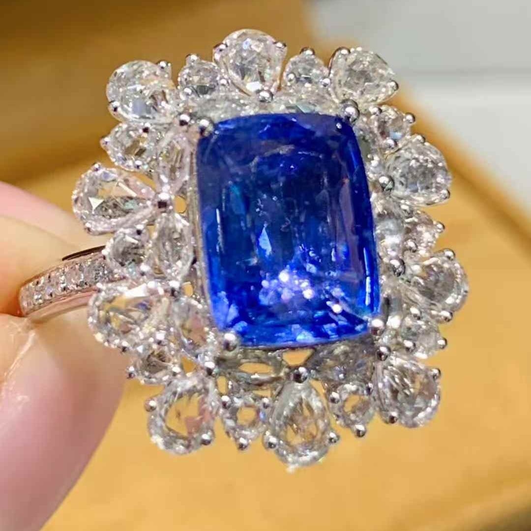 14k Gold 3 Ct Natural Sapphire & Diamond Ring - 3