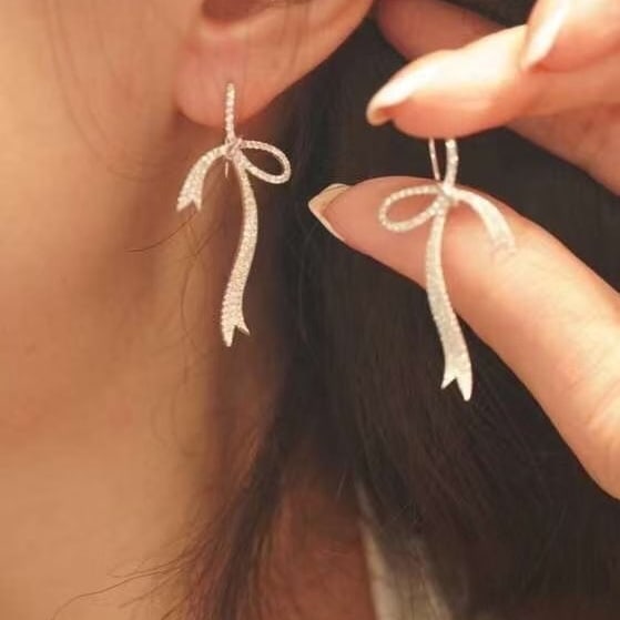 14k Gold 0.88 Ct Natural H Diamond Earrings - 5