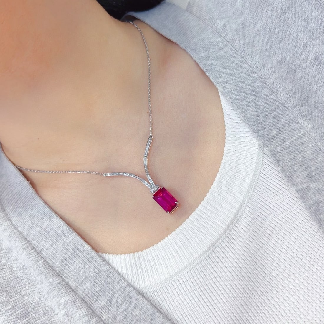 14k Gold 4.3 Ct Natural Tourmaline & Diamond Necklace - 2