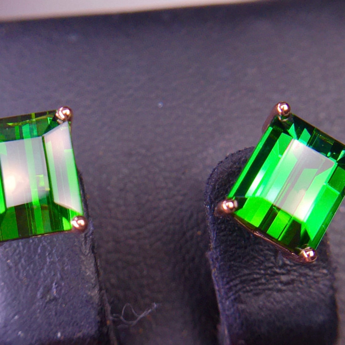 14k Gold 4.15 Ct Natural Tourmaline Earrings - 3