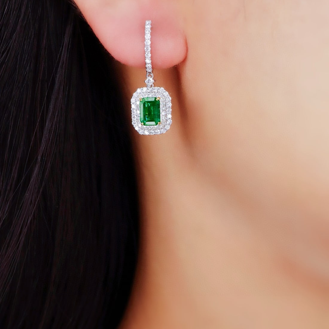 14k Gold 2.38 Ctw Vivid Green Natural Emerald & Diamond Earrings - 5