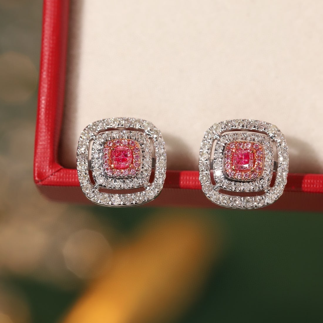 14k Gold 0.70 Ctw Natural Pink Diamond & Diamond Earrings - 6