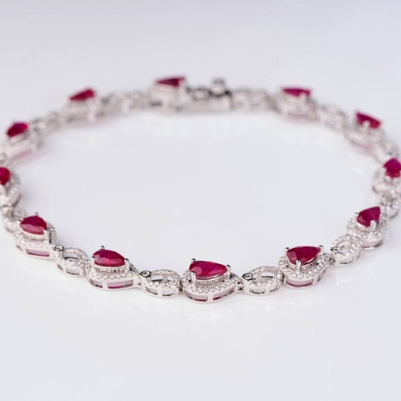14k Gold 3.78 Ctw Natural Ruby & Diamond Bracelet - 9