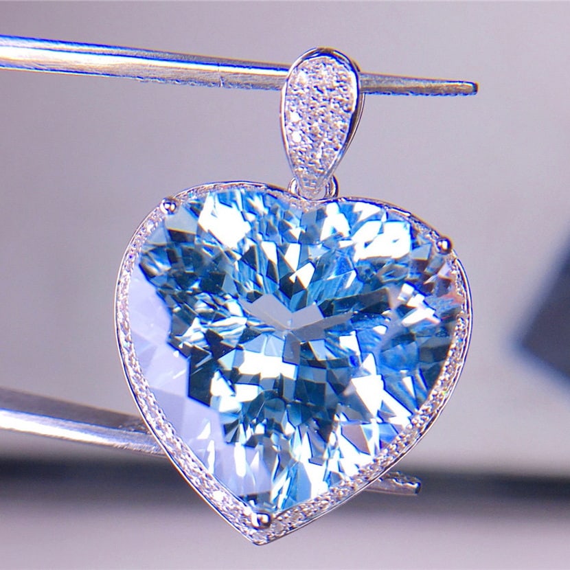 14k Gold 12.52 Ct Natural Aquamarine & Diamond Pendant( Without Chain ) - 2