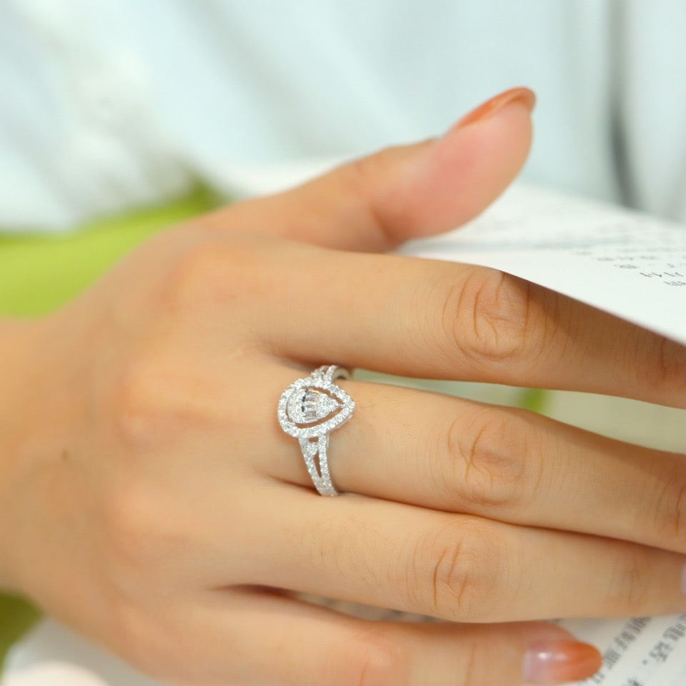 14k Gold 0.68 Ct Natural H Diamond Ring - 5