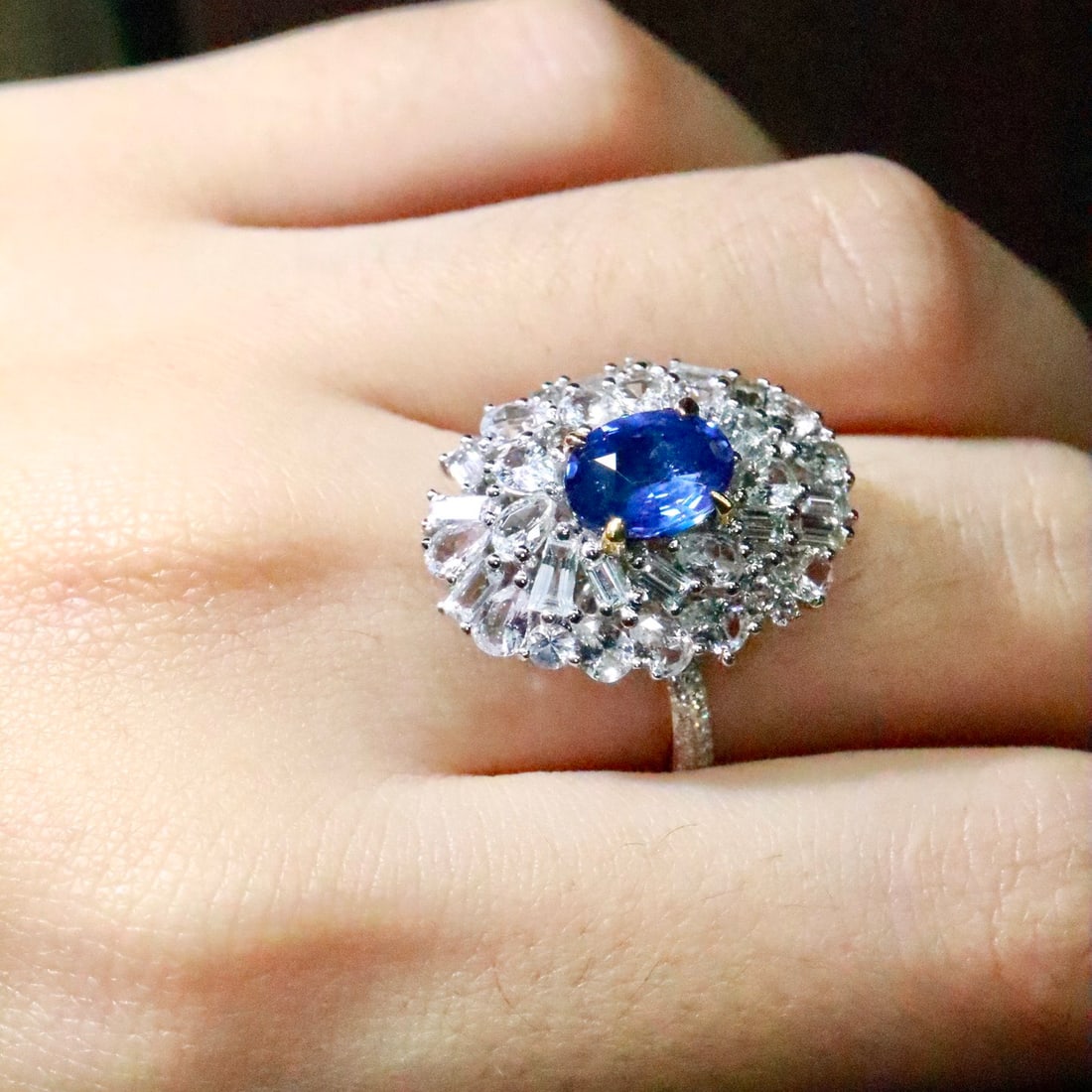 14k Gold 1.80 Ctw Natural Sapphire & Diamond Ring - 6