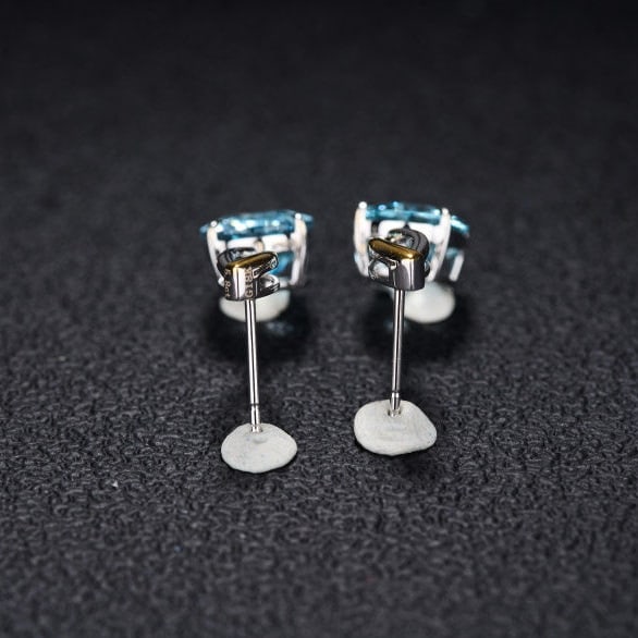 14k Gold 5.8 Ct Natural Aquamarine Earrings - 5