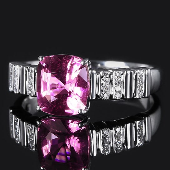 14k Gold 2.10 Ctw Natural Sapphire & Diamond Ring - 2